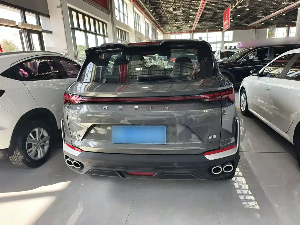 Geely Binyue — фото 13