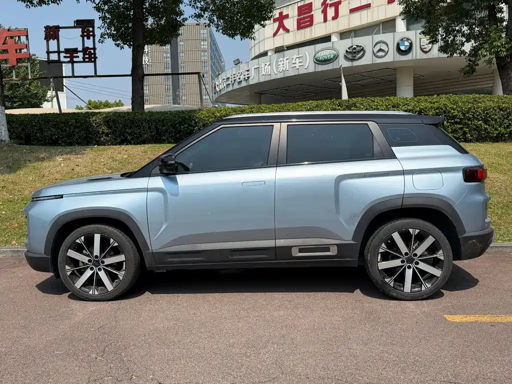 Geely Icon — фото 3