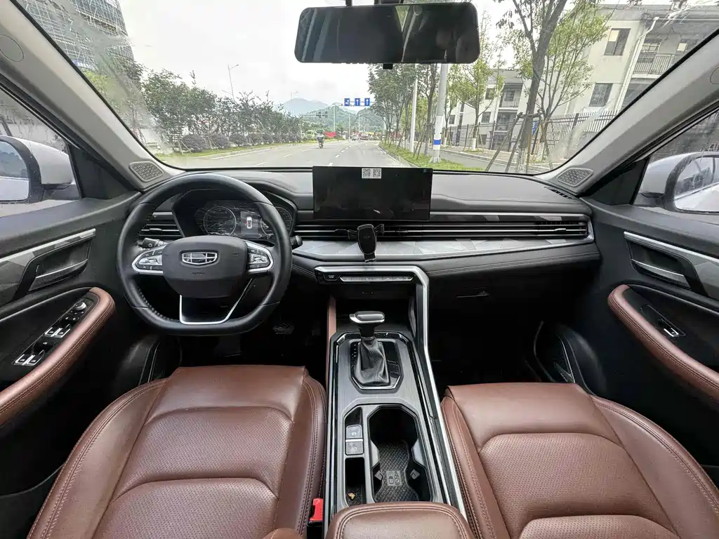 Geely Vision X6 — фото 9
