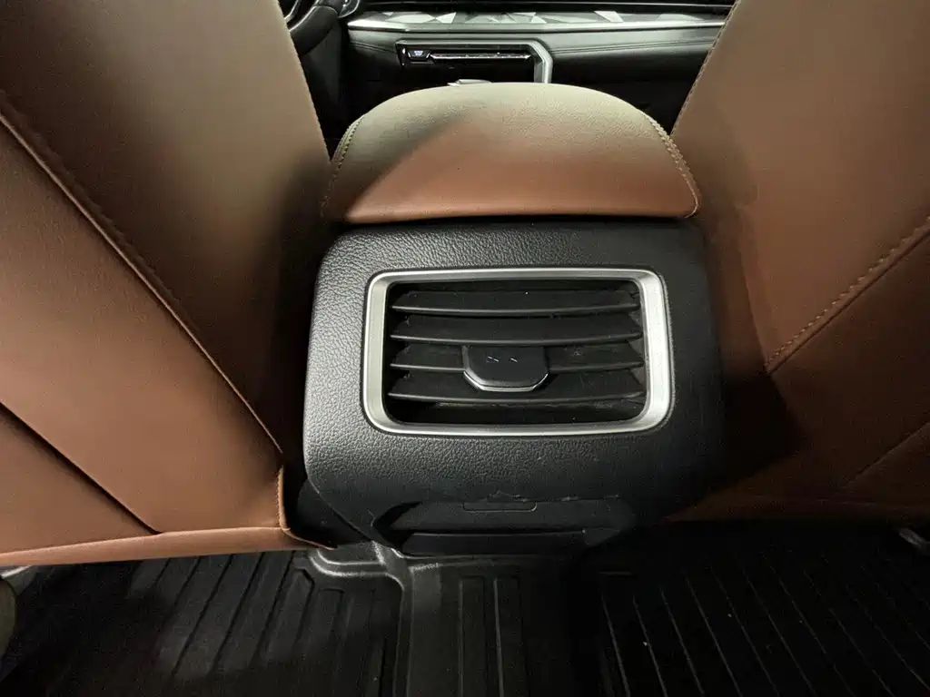 Geely Vision X6 — фото 18