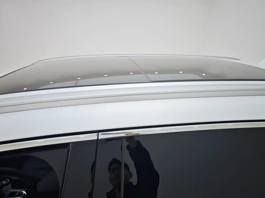 Geely Xingyue L — фото 28