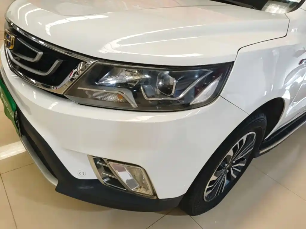 Geely Vision X6 — фото 24