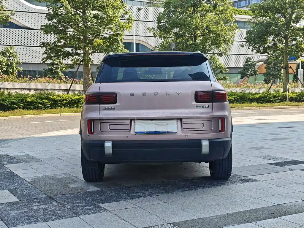 Geely Icon — фото 3