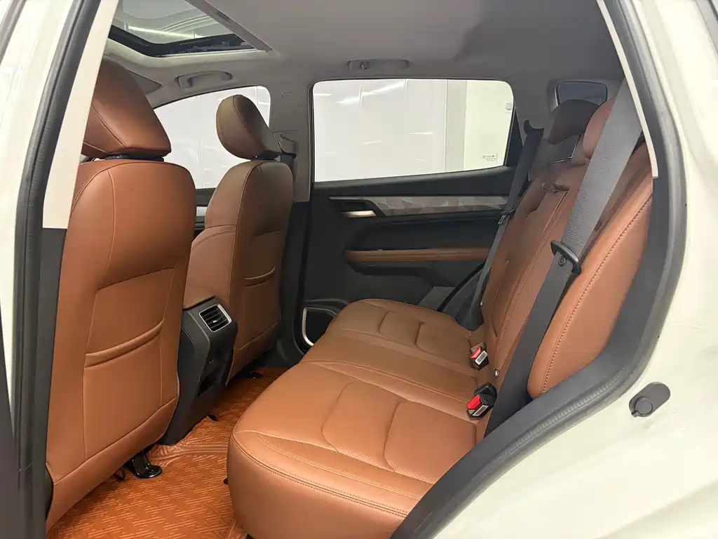 Geely Vision X6 — фото 16