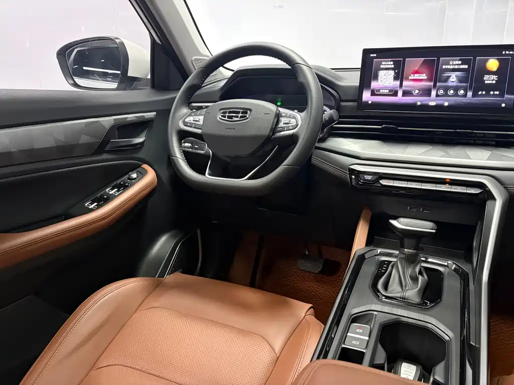 Geely Vision X6 — фото 8