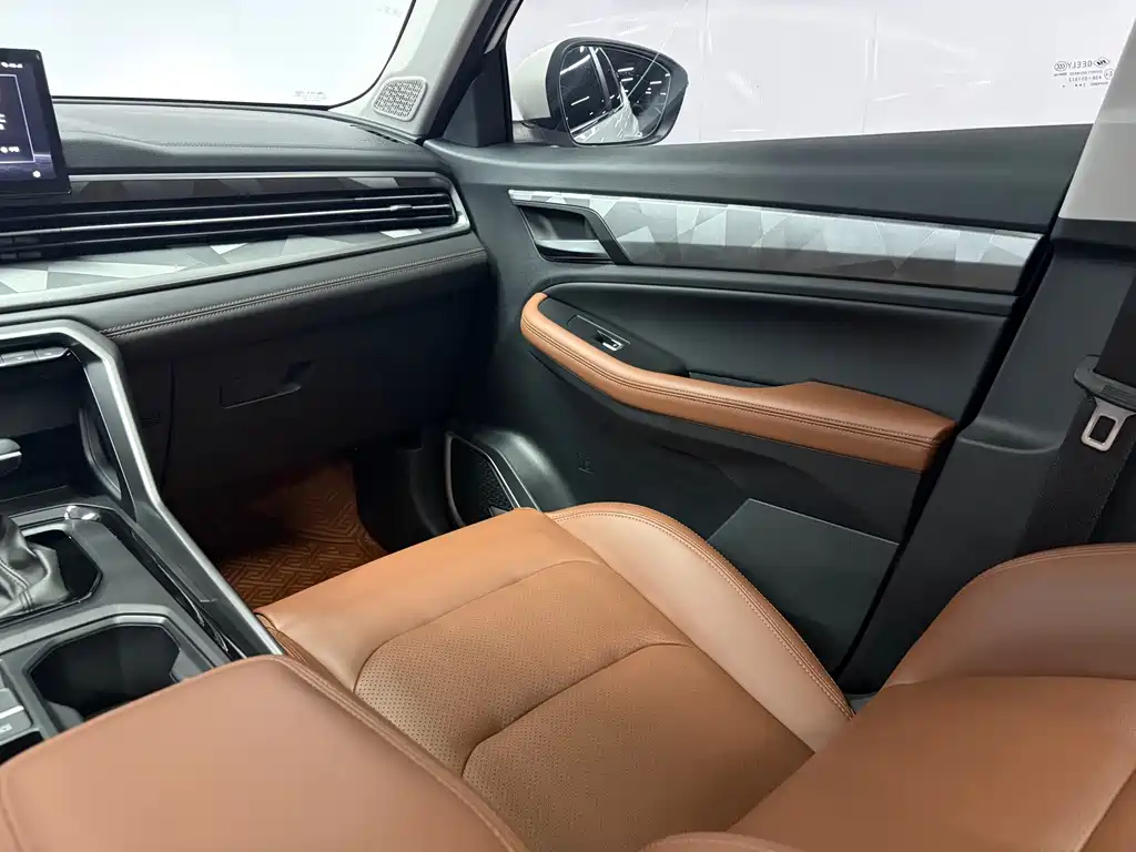 Geely Vision X6 — фото 10