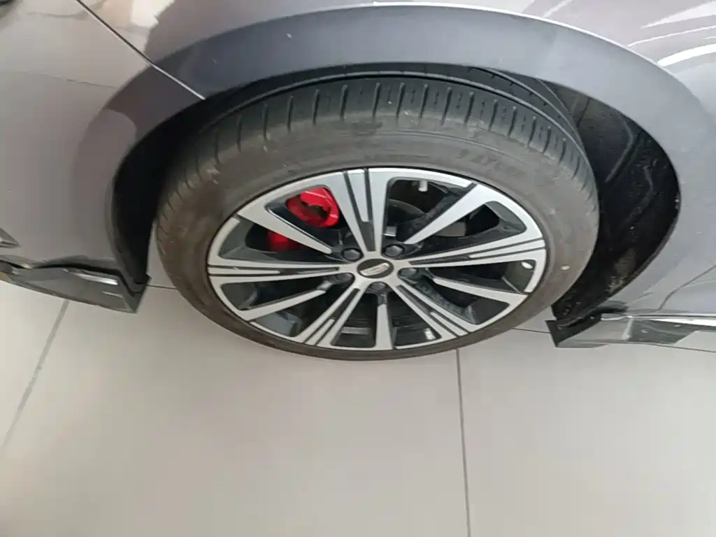 Geely Xingrui — фото 23
