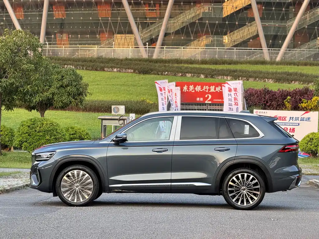 Geely Xingyue L — фото 32