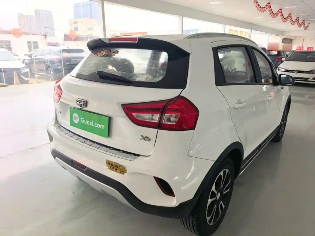 Geely Vision X3 — фото 7
