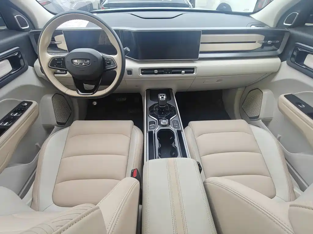 Geely Icon — фото 6