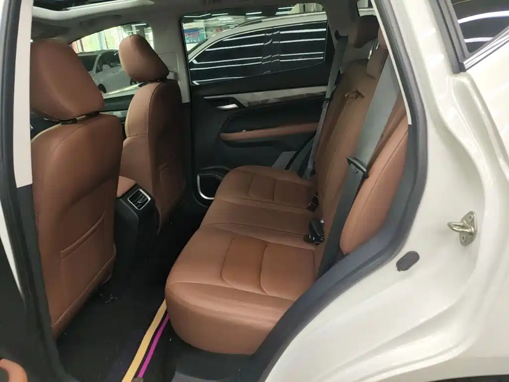 Geely Vision X6 — фото 17