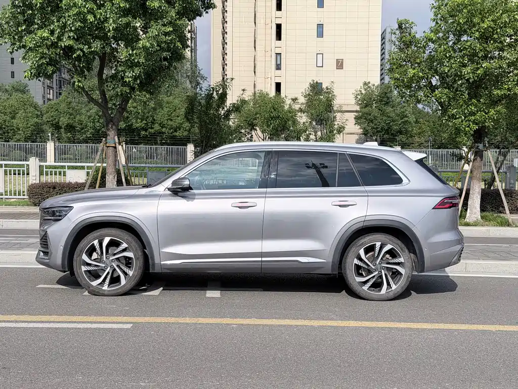 Geely Xingyue L — фото 4