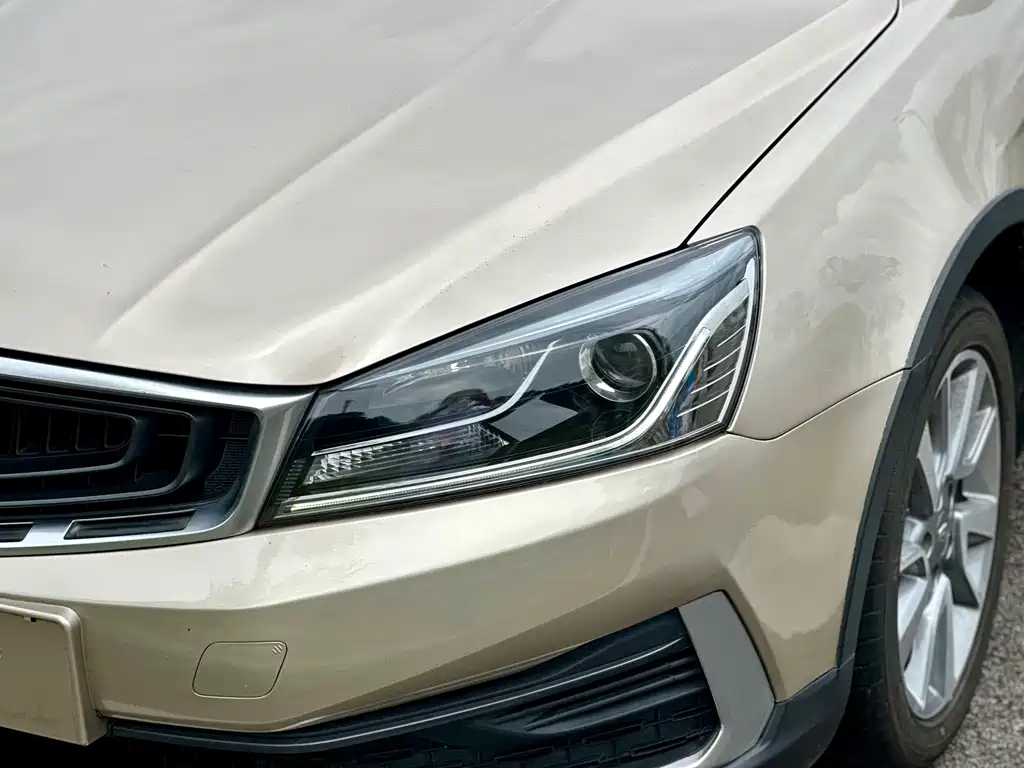 Geely Vision S1 — фото 17