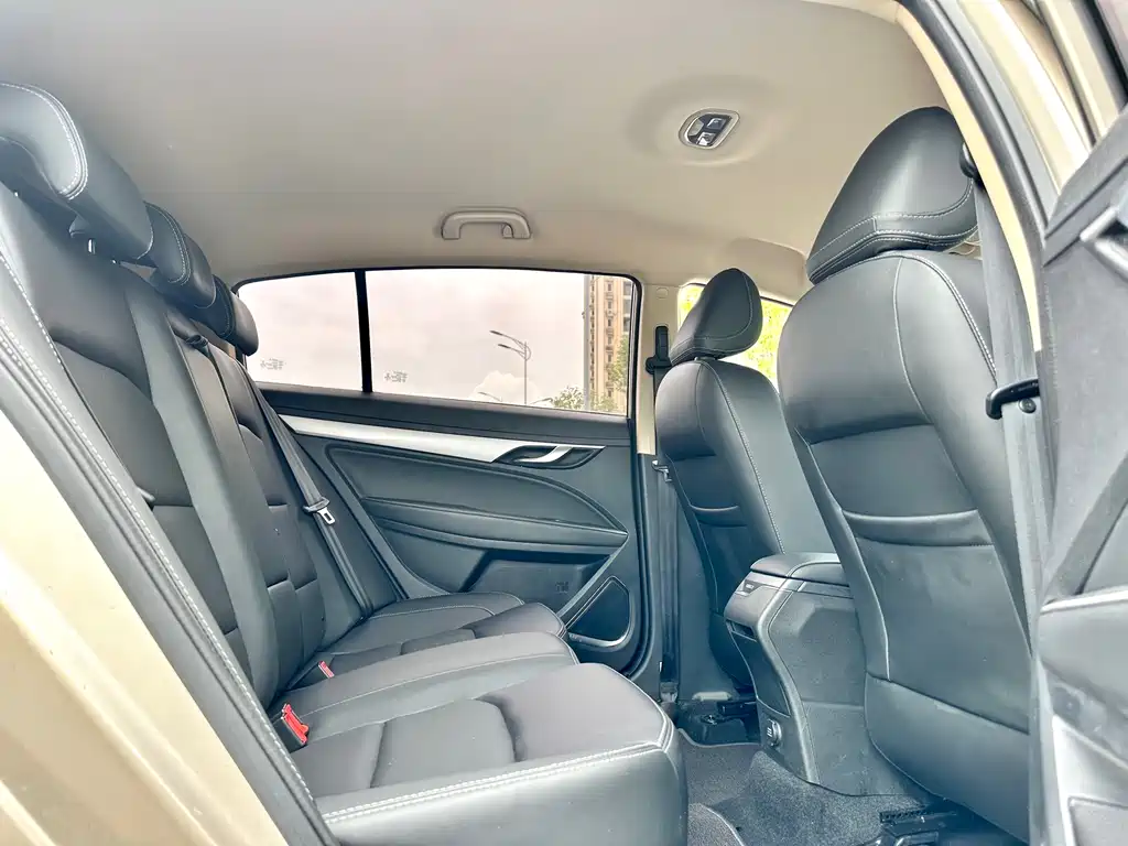Geely Vision S1 — фото 31