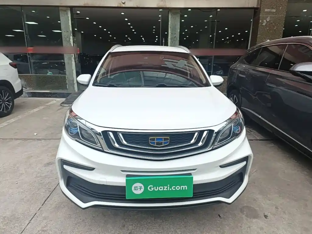 Geely Vision X3 — фото 3
