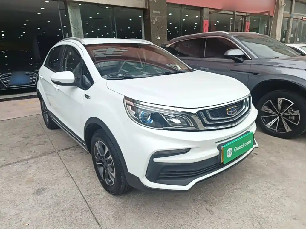 Geely Vision X3 — фото 4