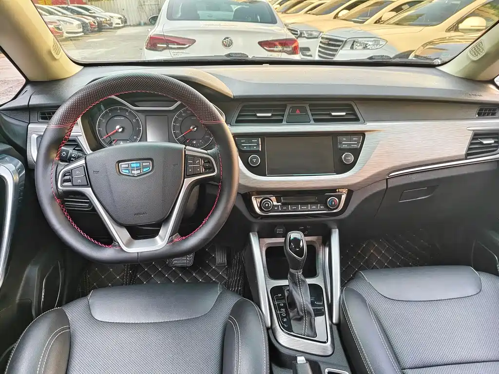 Geely Vision X3 — фото 4