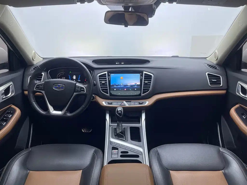Geely Vision X6 — фото 17
