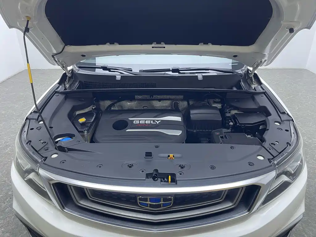 Geely Vision X6 — фото 19