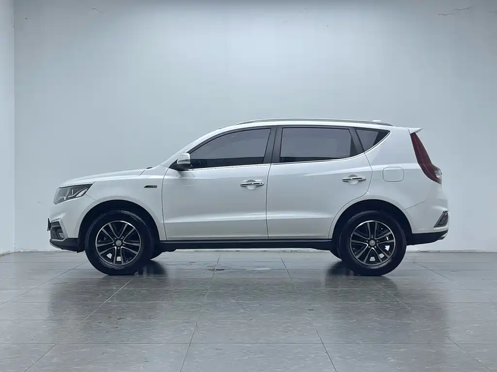 Geely Vision X6 — фото 8
