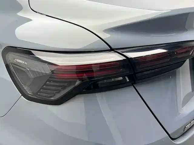 Geely Binrui — фото 18
