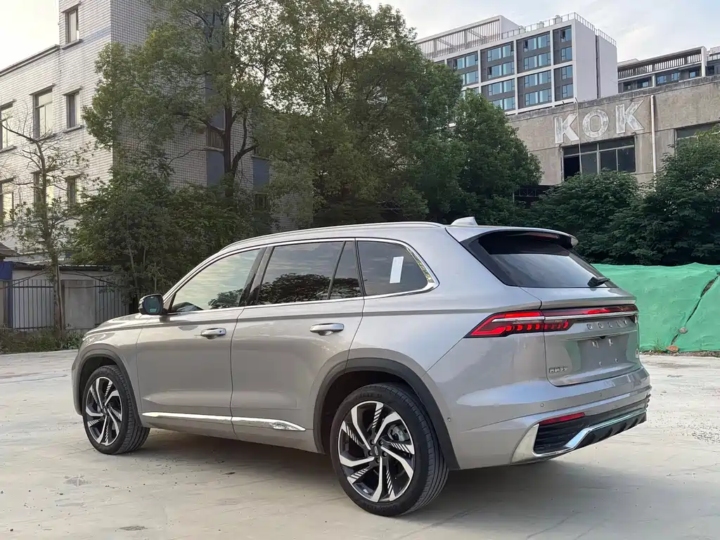 Geely Xingyue L — фото 6