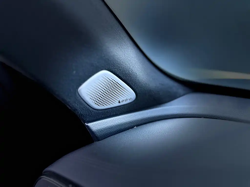 Geely Xingyue L — фото 30