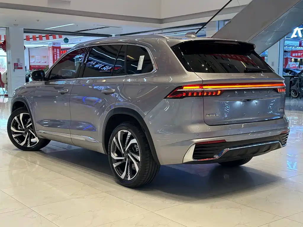 Geely Xingyue L — фото 6