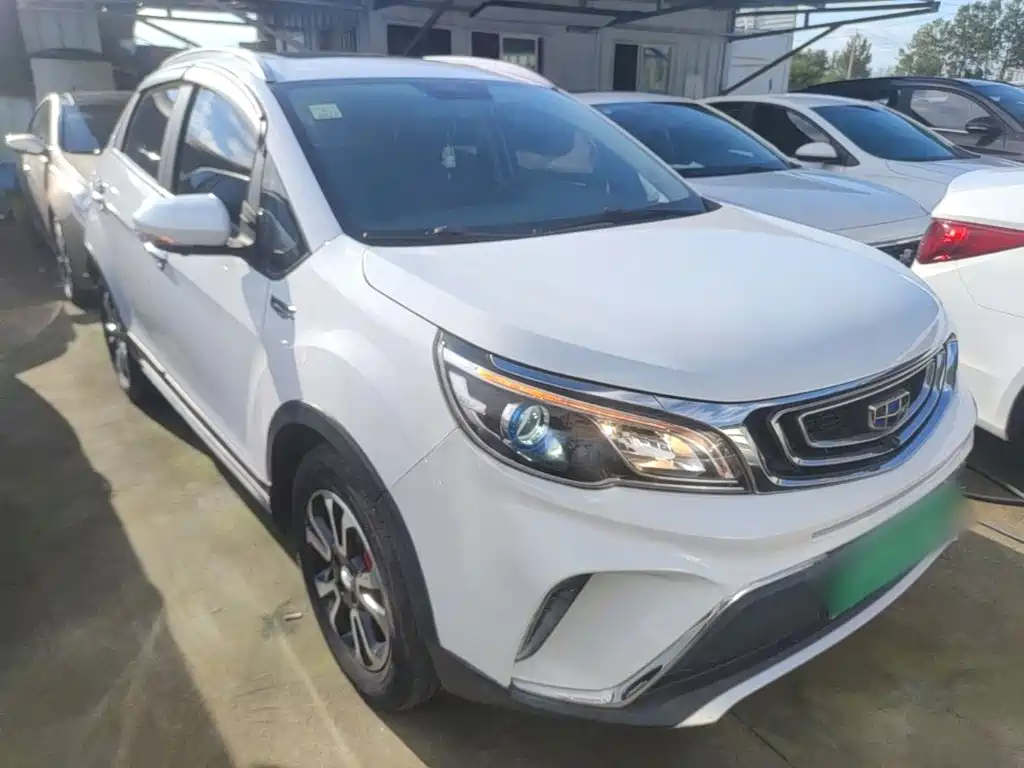 Geely Vision X3 — фото 4