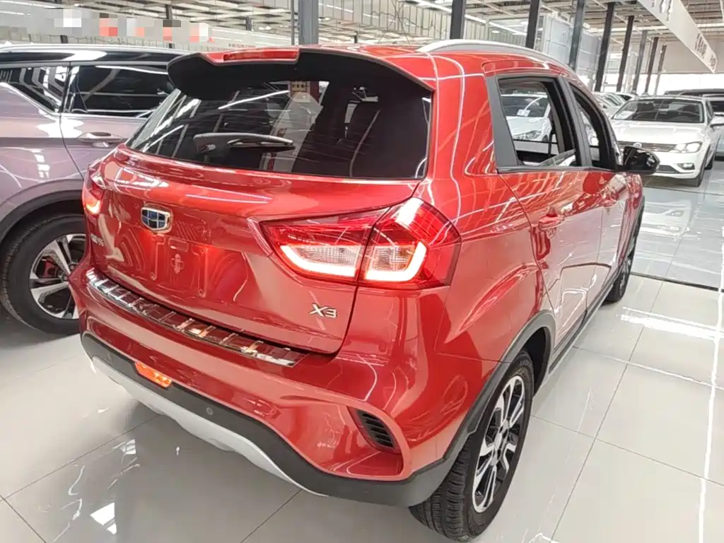 Geely Vision X3 — фото 7