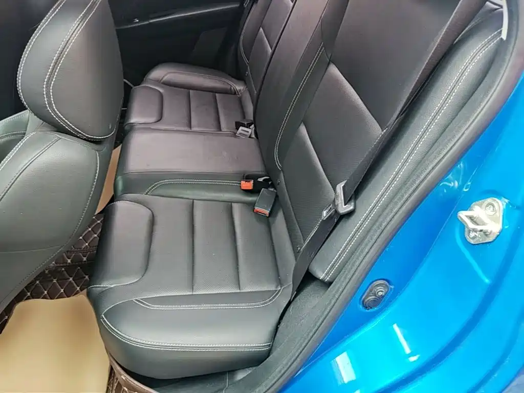 Geely Vision X3 — фото 13