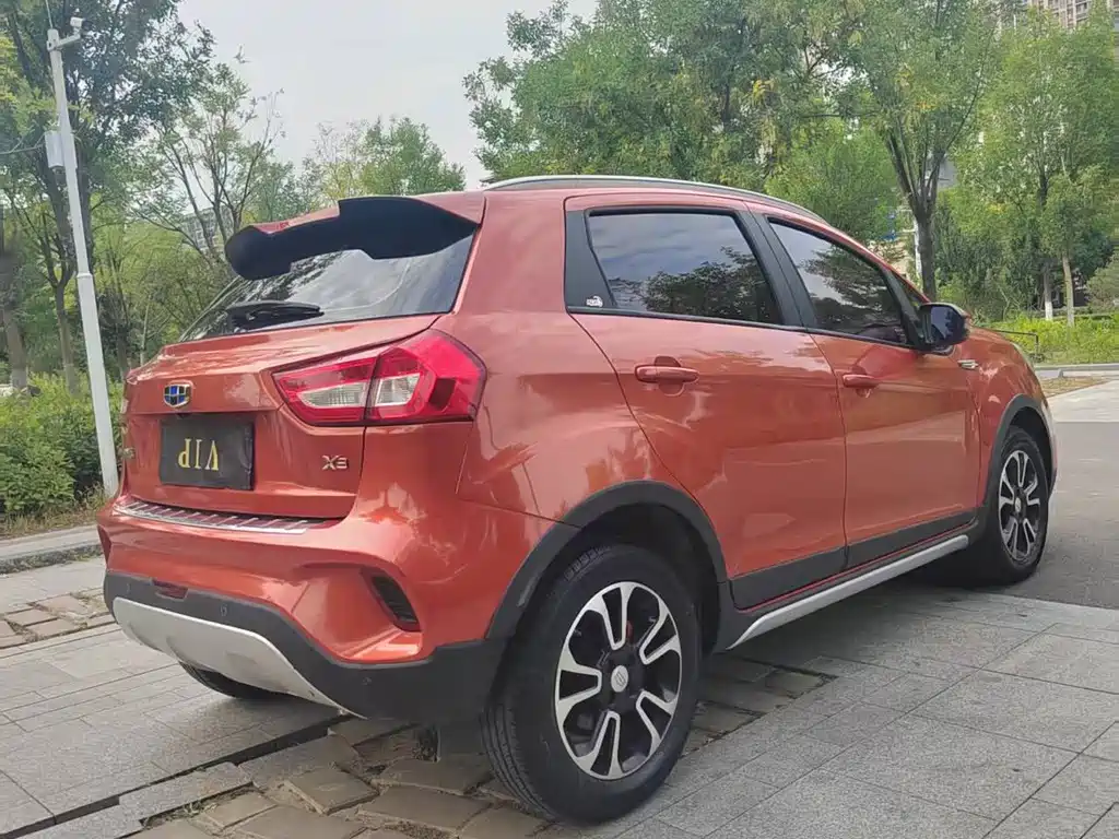Geely Vision X3 — фото 4