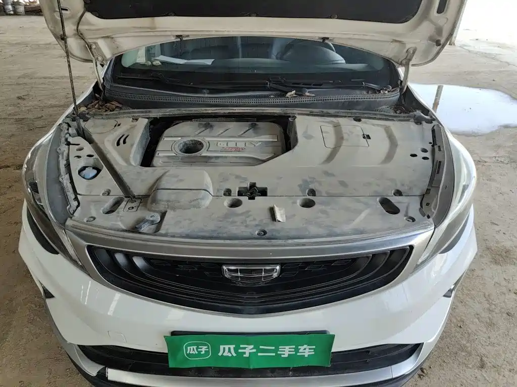 Geely Emgrand GS — фото 11