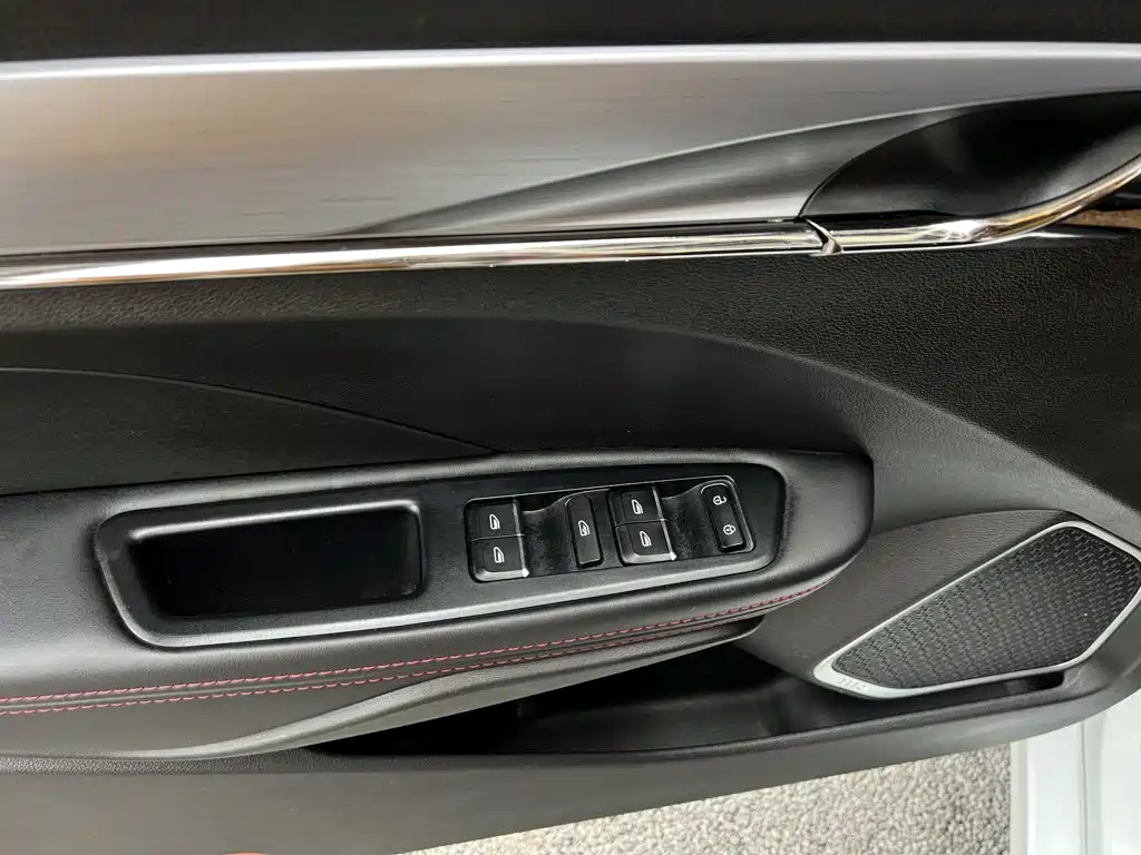 Geely Binrui — фото 14