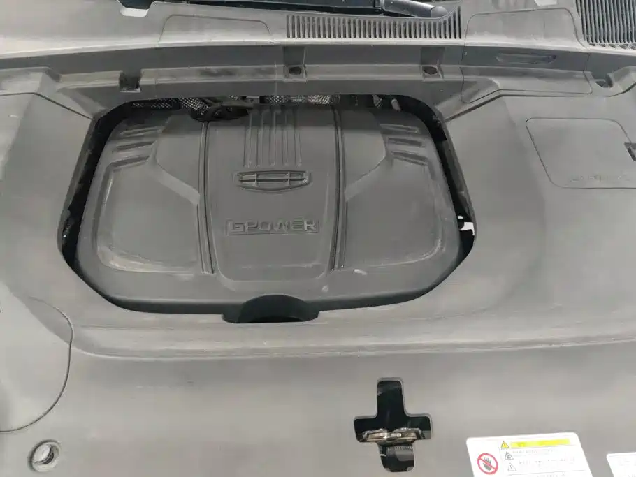 Geely Icon — фото 10