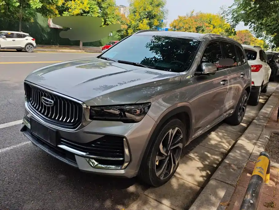 Geely Xingyue L