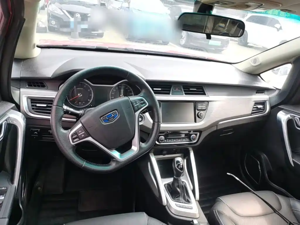 Geely Vision X3 — фото 10