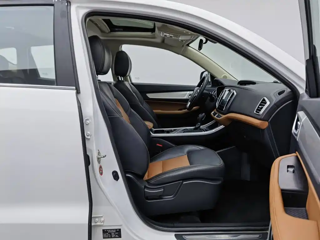 Geely Vision X6 — фото 23