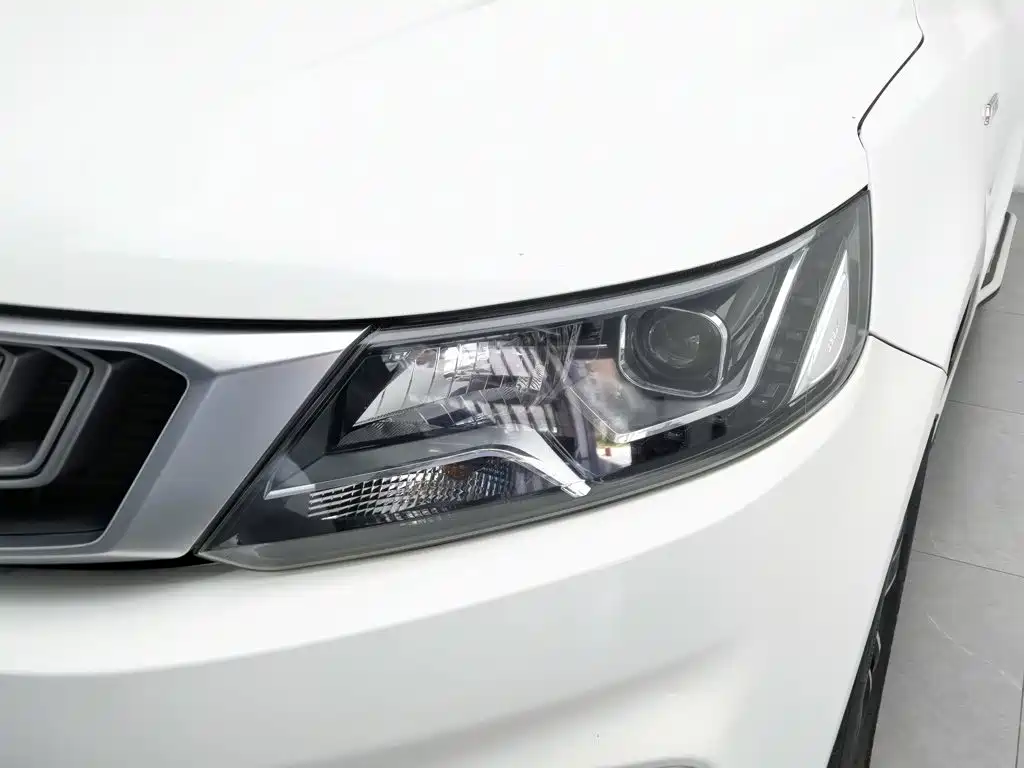 Geely Vision X6 — фото 7