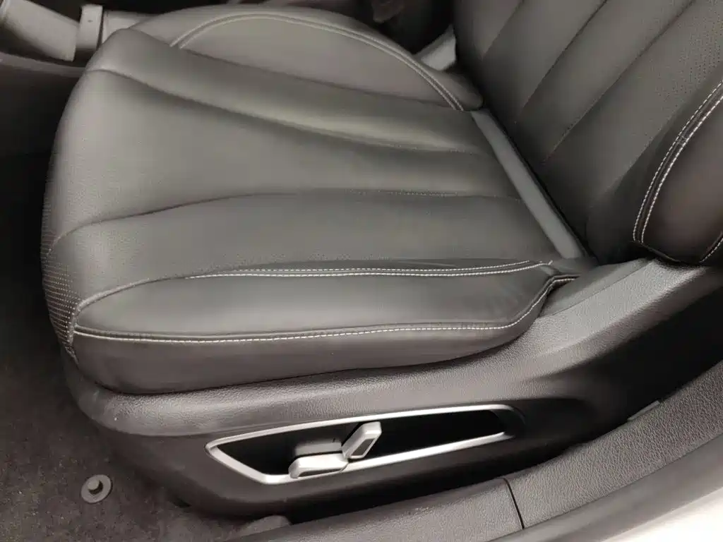 Geely Borui — фото 20