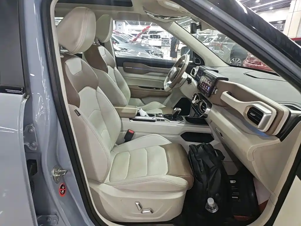 Geely Icon — фото 20