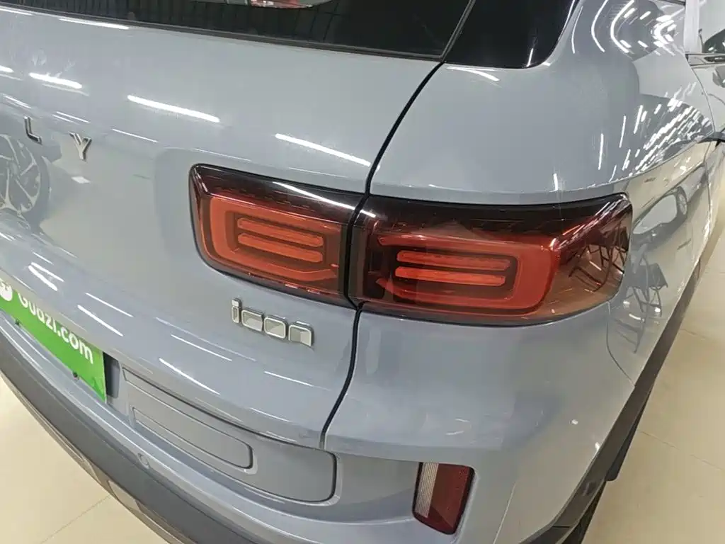 Geely Icon — фото 25