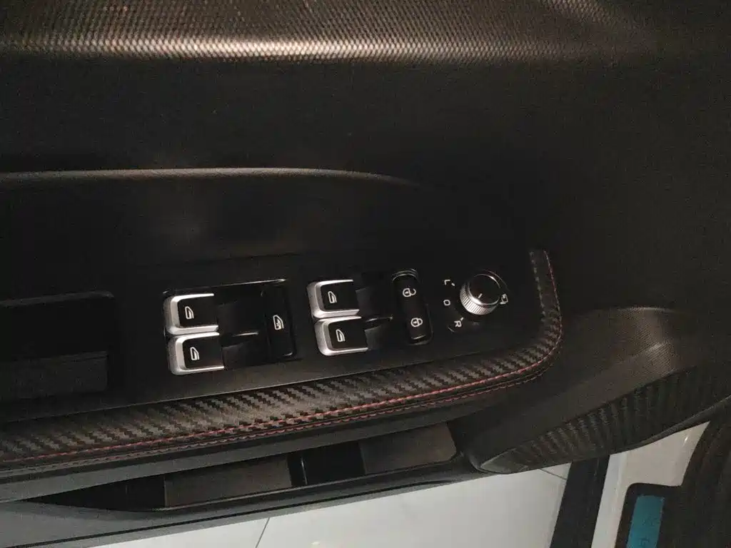 Geely Icon — фото 13