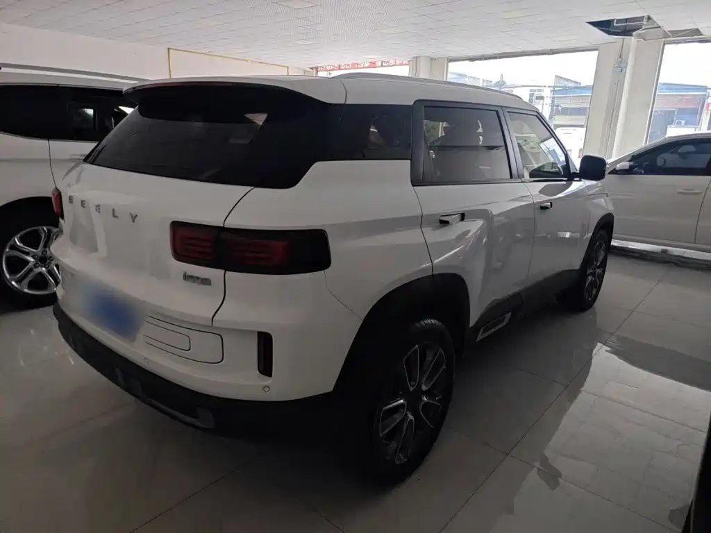 Geely Icon — фото 22