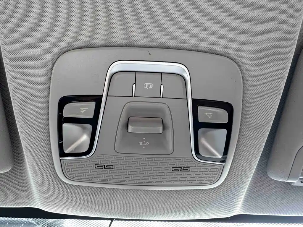 Geely Vision X6 — фото 14