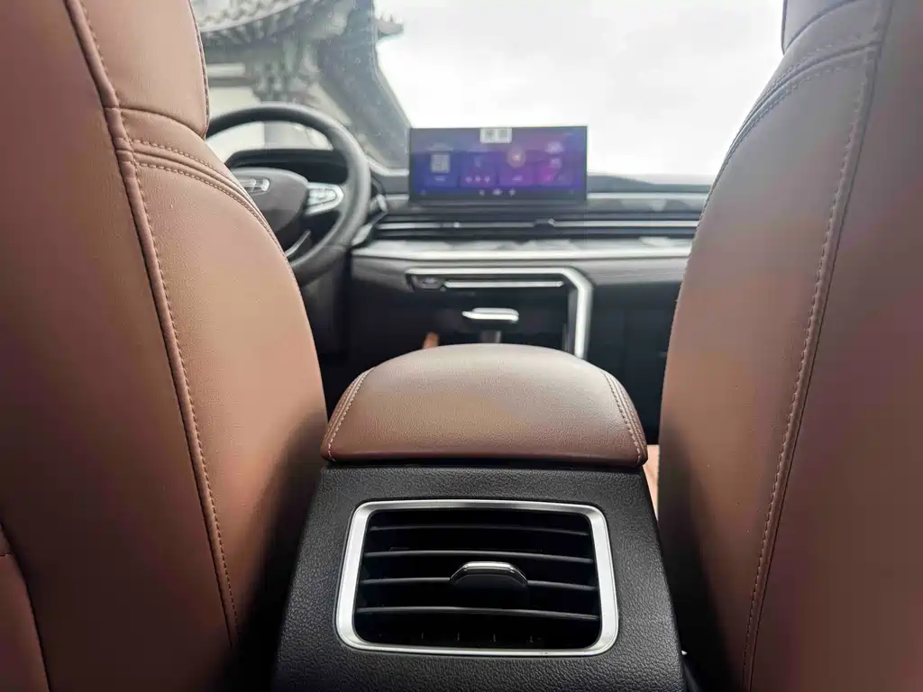Geely Vision X6 — фото 18
