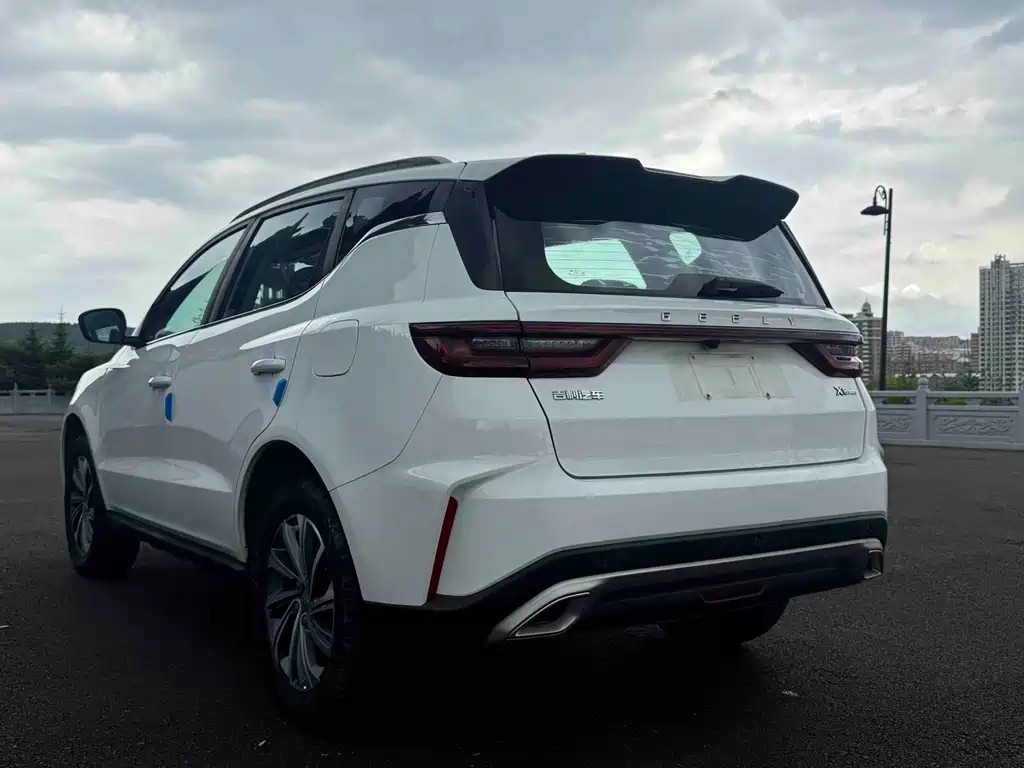 Geely Vision X6 — фото 4