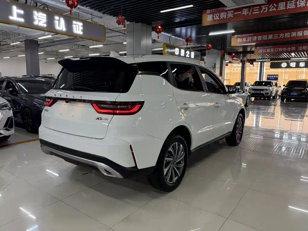 Geely Vision X6 — фото 8