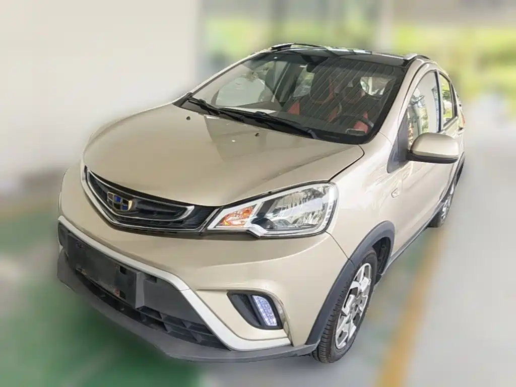 Geely Vision X1 — фото 3