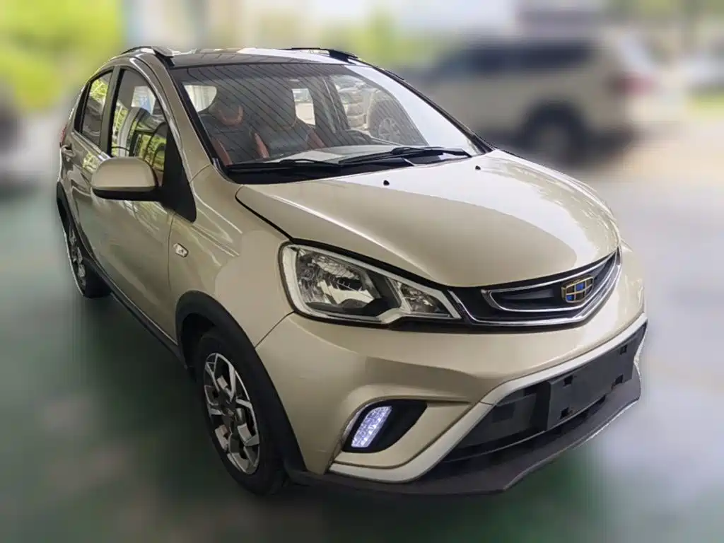 Geely Vision X1 — фото 6